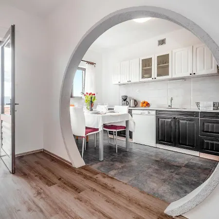 Monja-1 By Interhome *