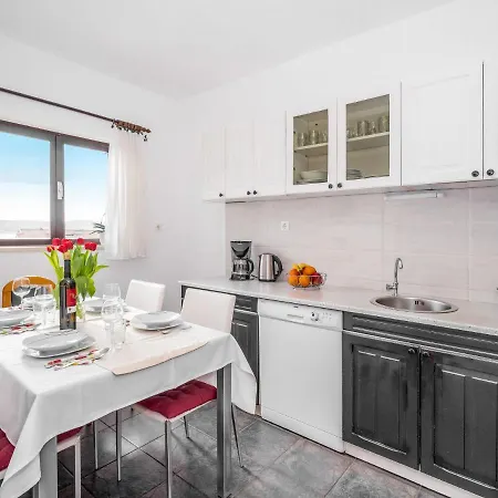 Apartment Monja - Nov104 By Interhome