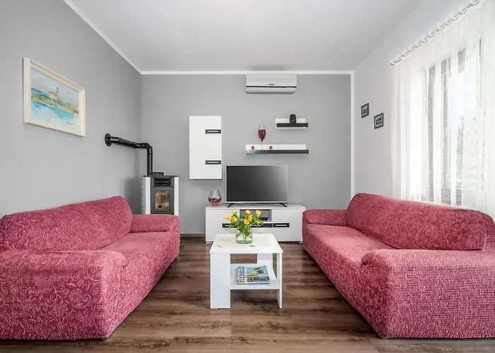 Monja-1 By Interhome